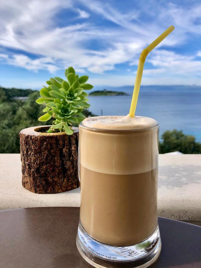 Villa Avgerini Paxos Гайос Екстериор снимка