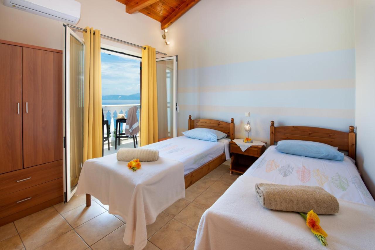 Villa Avgerini Paxos Гайос Екстериор снимка