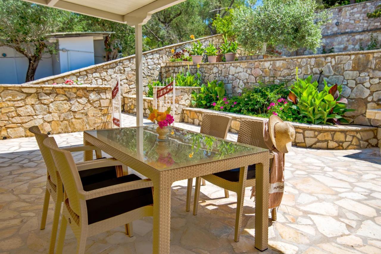 Villa Avgerini Paxos Гайос Екстериор снимка