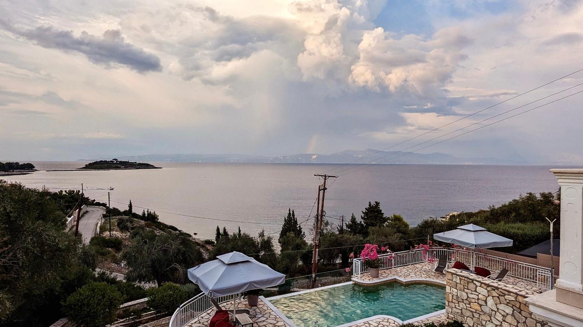 Villa Avgerini Paxos Гайос Екстериор снимка