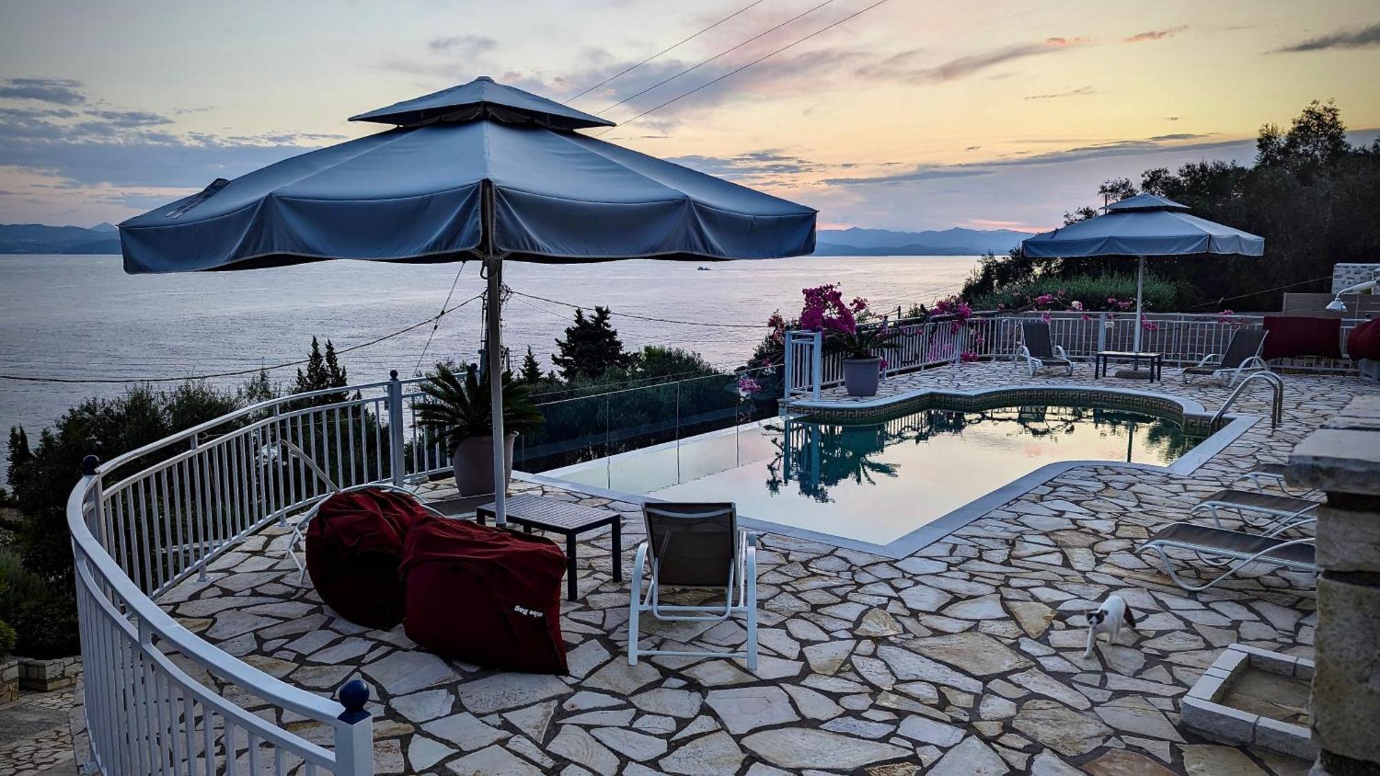 Villa Avgerini Paxos Гайос Екстериор снимка