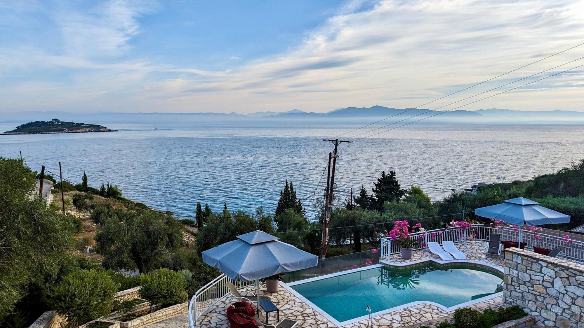 Villa Avgerini Paxos Гайос Екстериор снимка