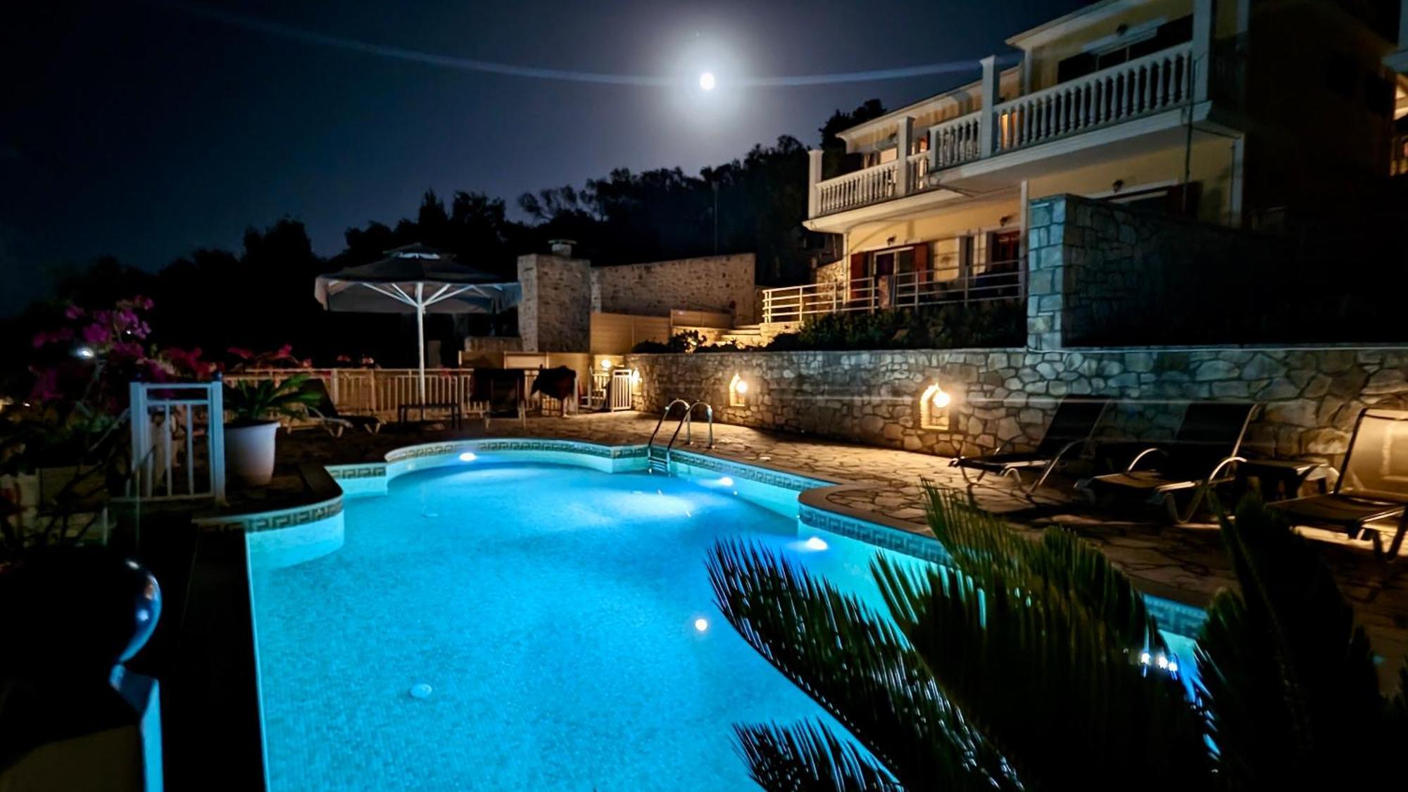 Villa Avgerini Paxos Гайос Екстериор снимка