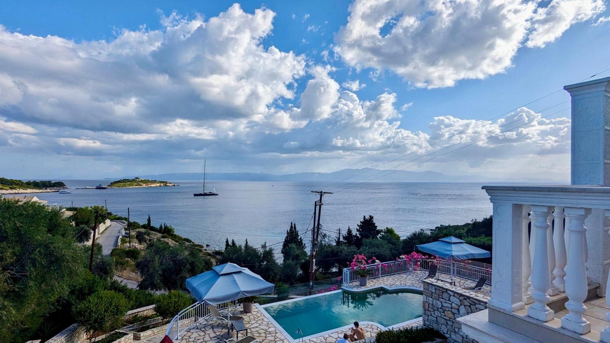 Villa Avgerini Paxos Гайос Екстериор снимка